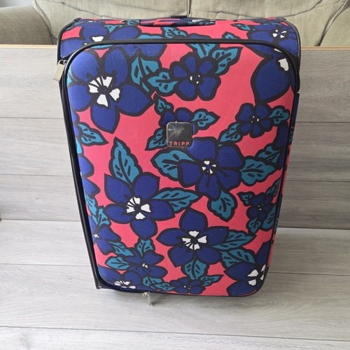 Tripp medium suitcase pink - suitcase,