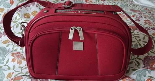 Tripp red fabric - red, vanity