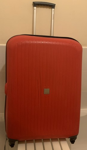 Tripp red hard - tripp, hard-shell