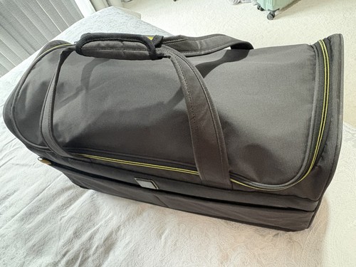 Tripp large wheeled holdall - tripp,